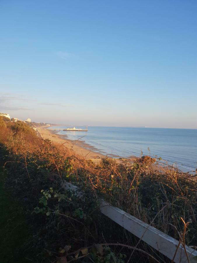 Holiday Home Hot Tub&Sauna Bournemouth Exterior foto